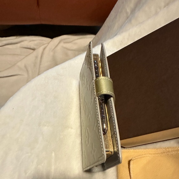 NWOT Authentic Louis Vuitton Monogram Vernis Patent Leather Agenda Era 2002 - Picture 7 of 14